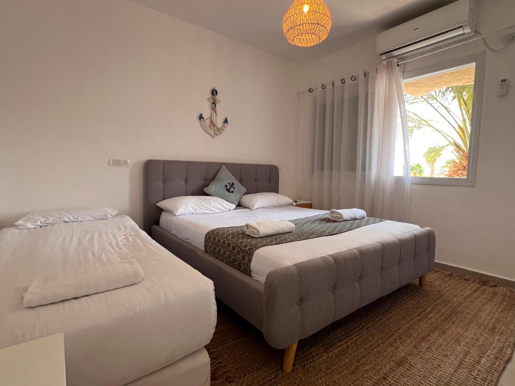 King Of The Dead Sea By Crown Appartement Neve Zohar Buitenkant foto